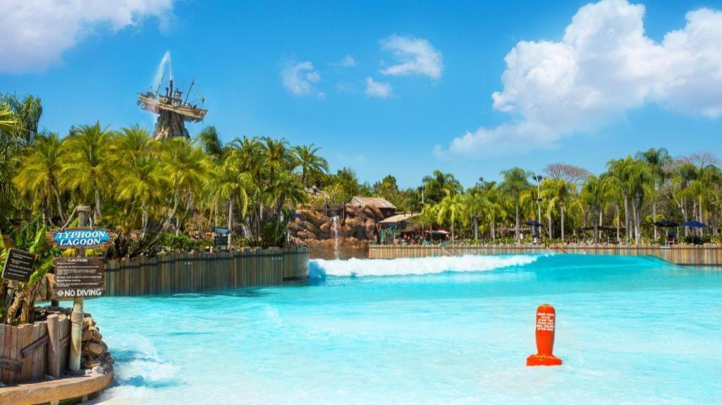 Disney'S Yacht Club Resort Lake Buena Vista Bagian luar foto